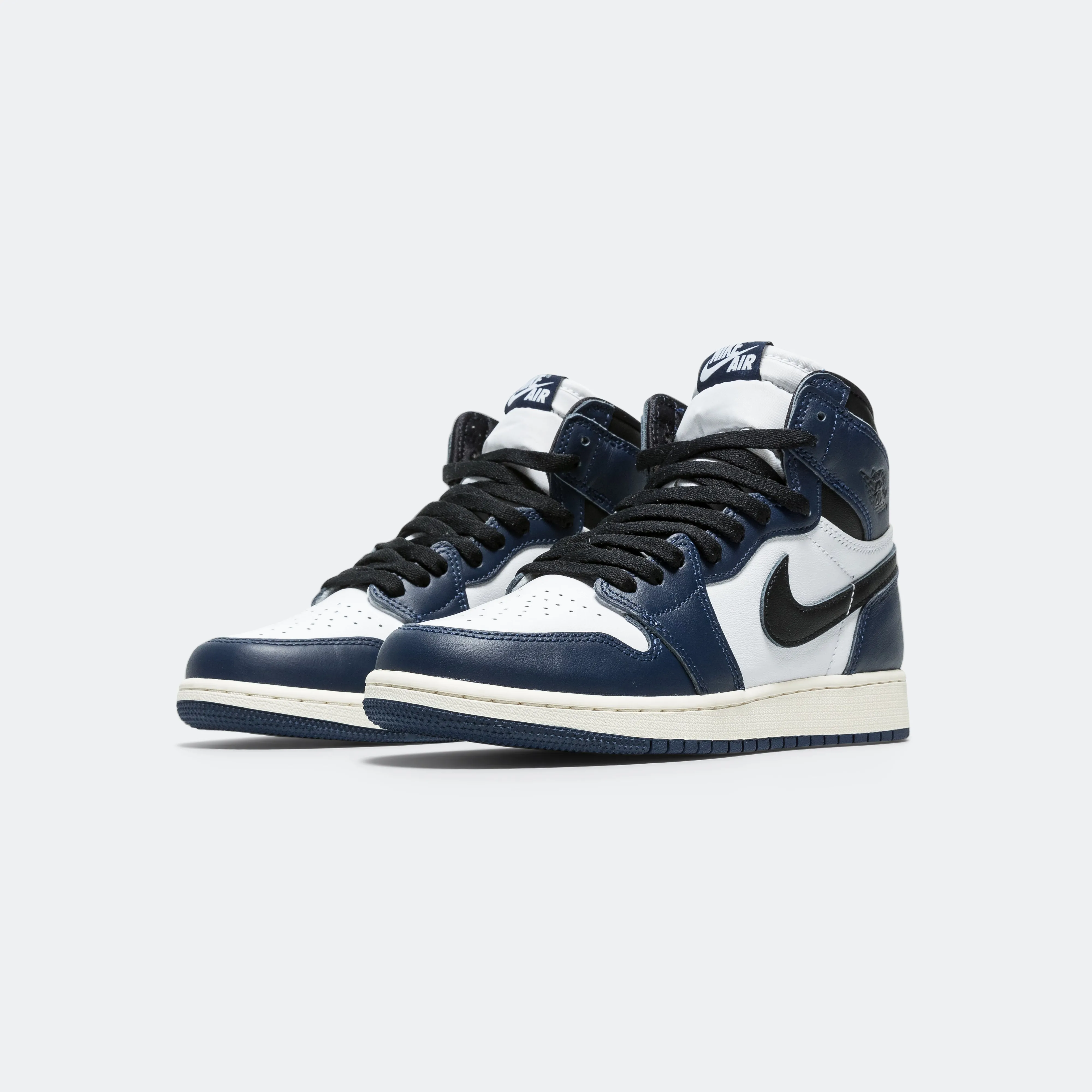 Air Jordan 1 Retro High OG - Midnight Navy/Black-White-Sail