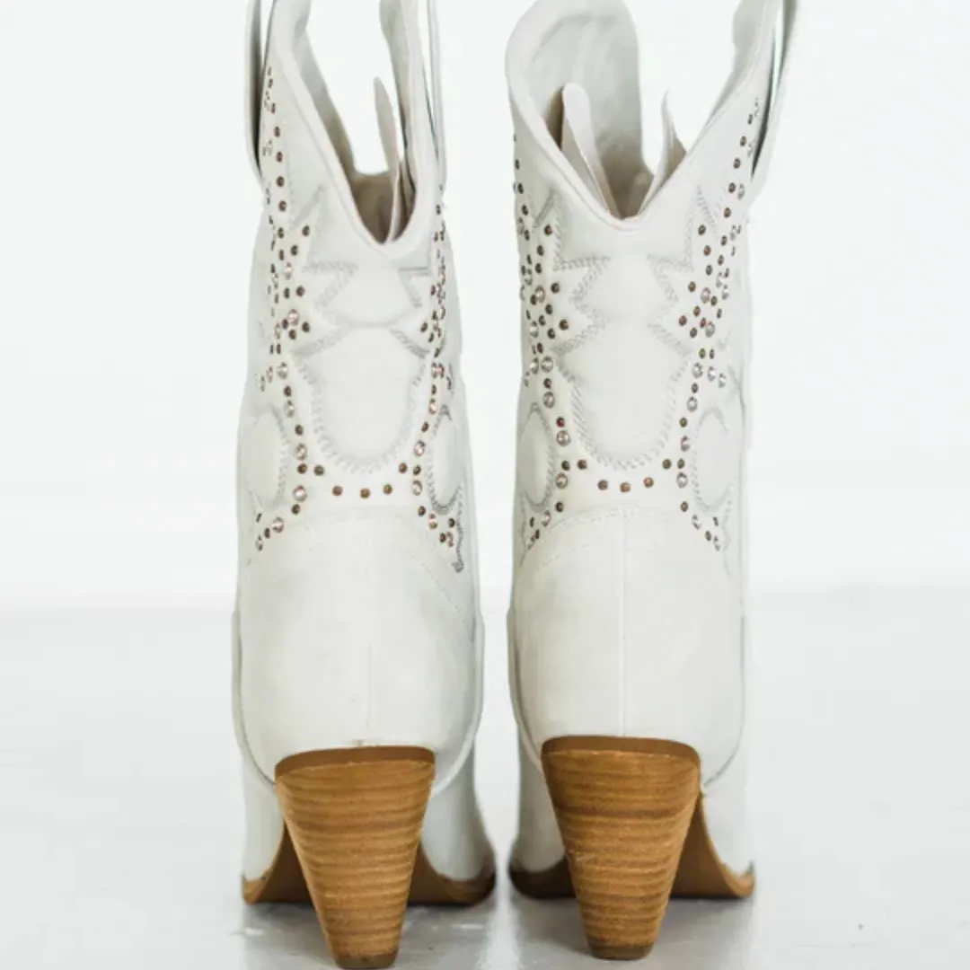 Online Exclusive | Houston Western Stud with Heel Boots in White