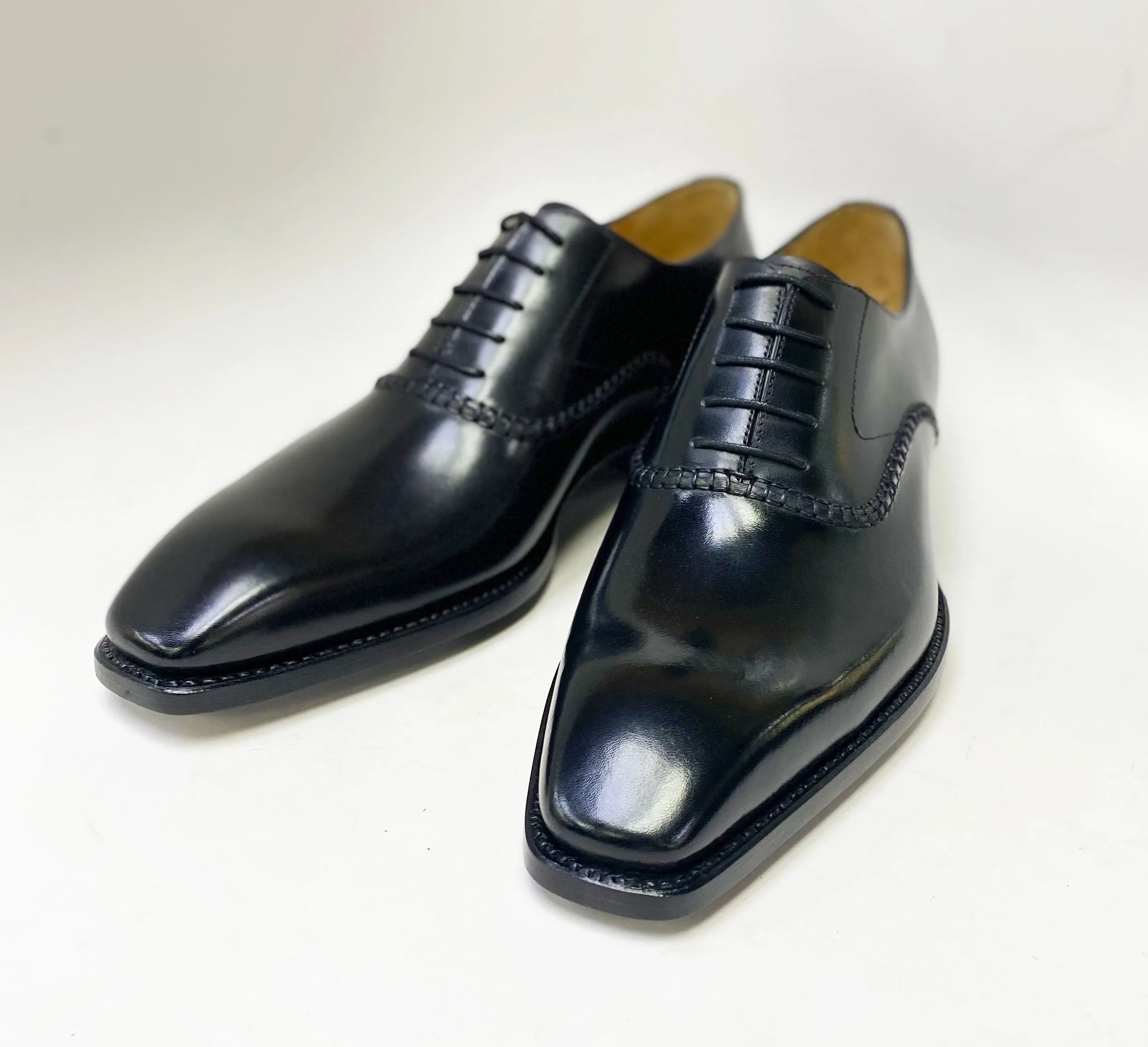 "Daniel" Burnished Calfskin Lace-Up Oxford Black