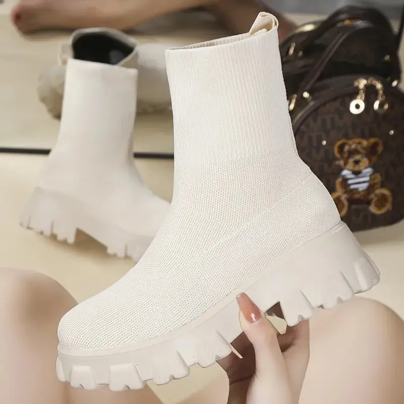 Women's Winter Boots Super Warm Comfortable Stylish Slip On Platform Mid-Calf Shoes