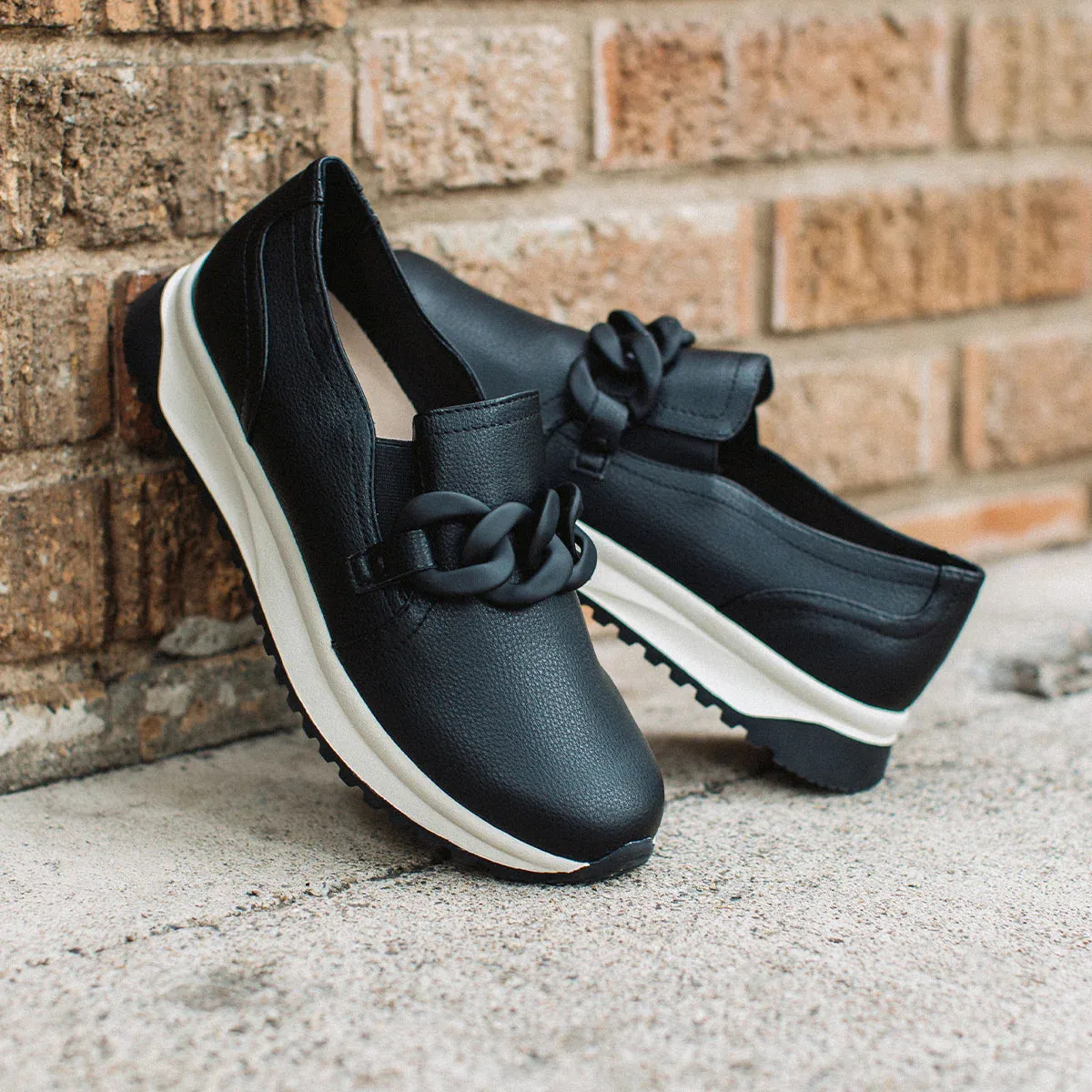 Yellow Box | Rory Slip-On Loafer in Black